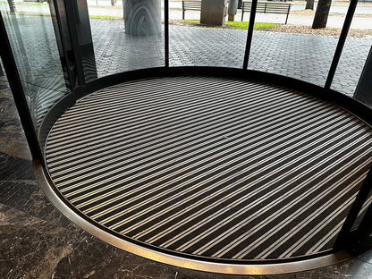 Thin Series Entrance Mat System with Carpet and Aluminum Scraper Surfaced TC02